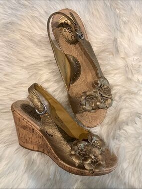 b.o.c. Gold Floral Cork Wedge Sandals